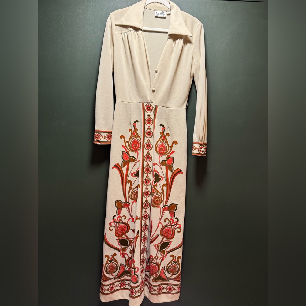 70’s Authentic Vintage Cream and Red/Orange Painted Dress